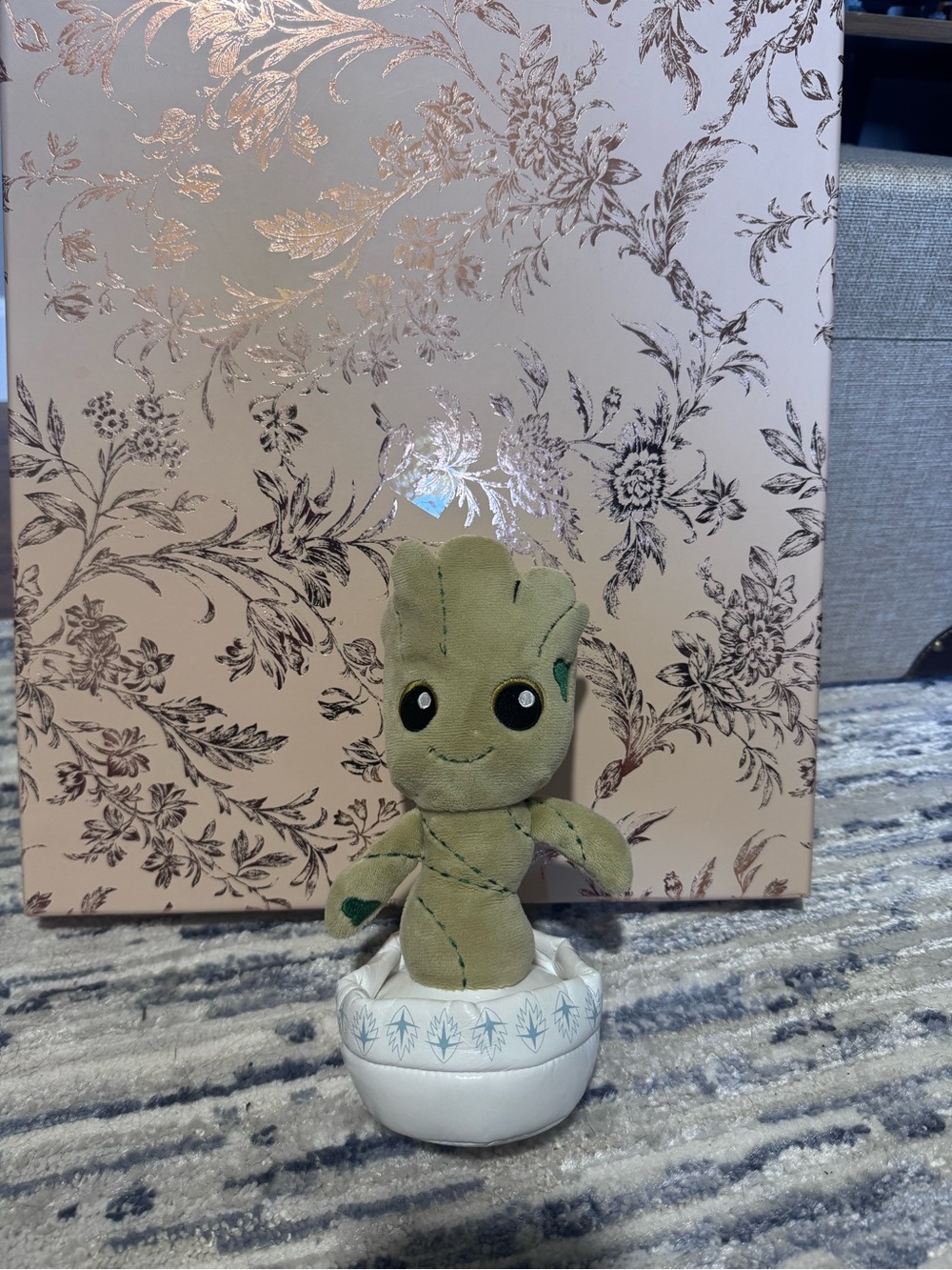 Groot plush
